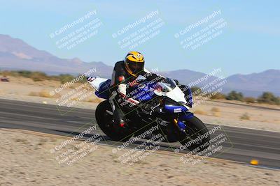 media/Jan-13-2024-SoCal Trackdays (Sat) [[9c032fe5aa]]/Turn 14 Inside (150pm)/